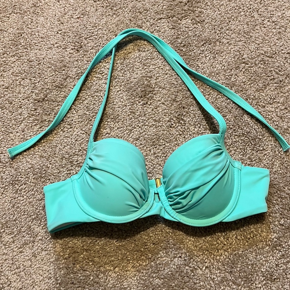 Victoria’s Secret bikini top
